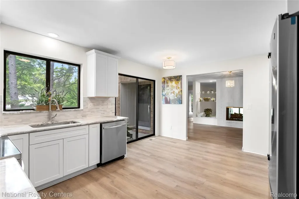 7103 Pebble Park Drive West Bloomfield Charter Township MI 48322