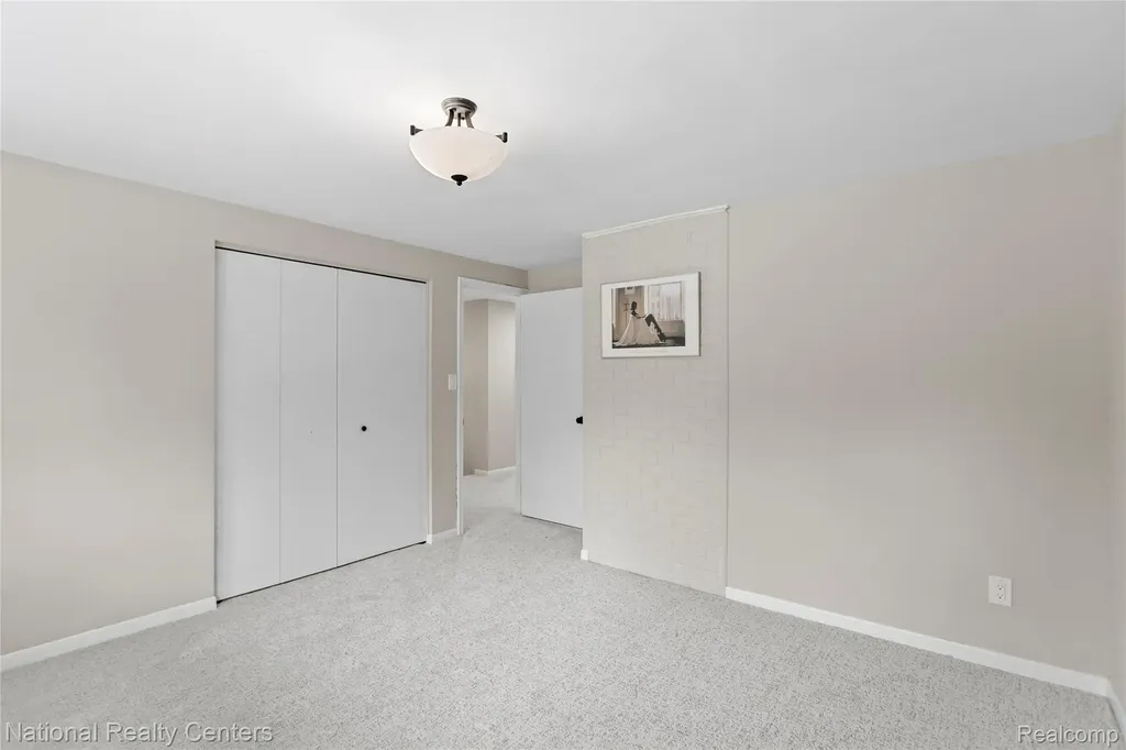 7103 Pebble Park Drive West Bloomfield Charter Township MI 48322