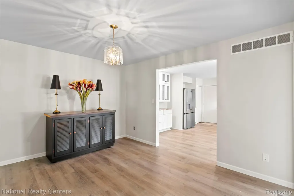 7103 Pebble Park Drive West Bloomfield Charter Township MI 48322