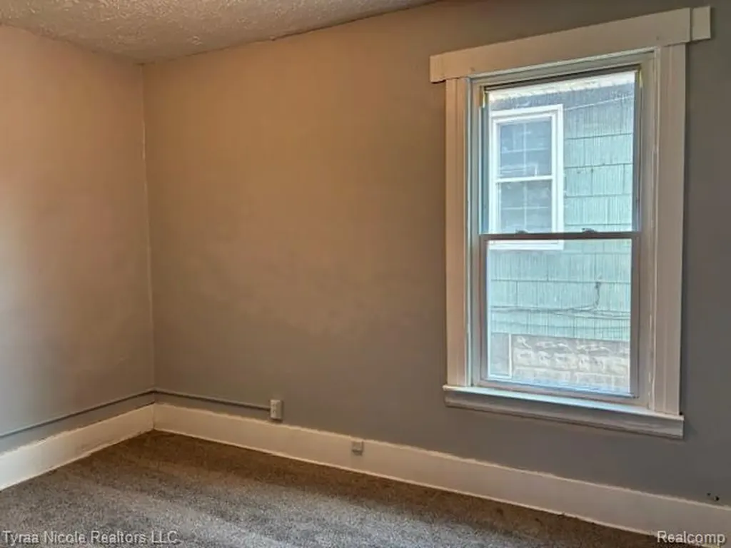 49 Orchard Street River Rouge City MI 48218