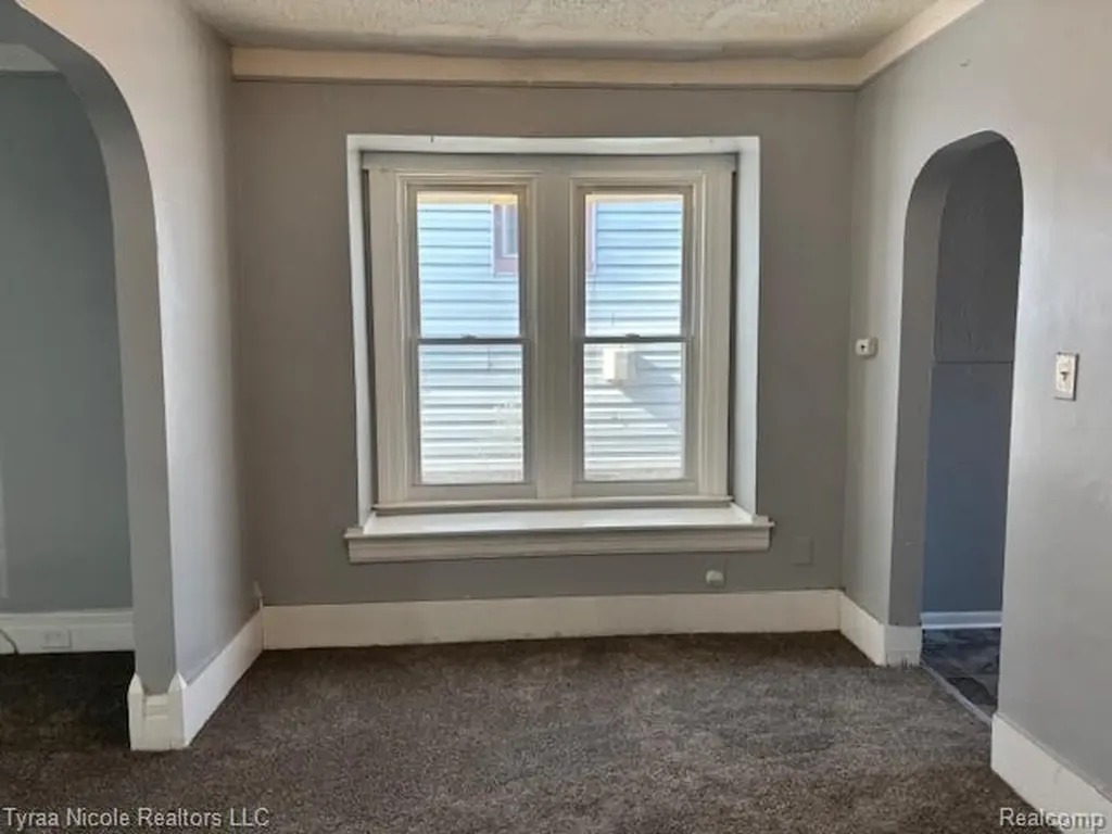 49 Orchard Street River Rouge City MI 48218