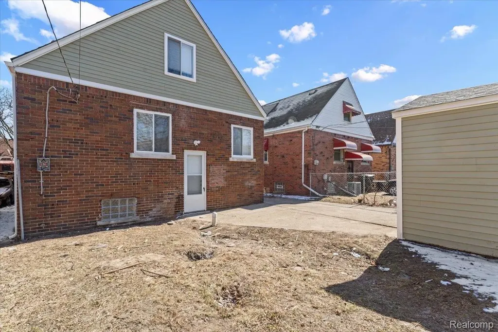17203 Ilene Street Detroit City MI 48221