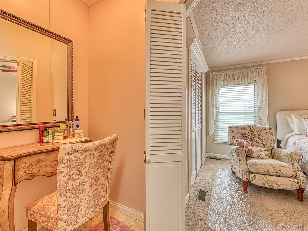 29403 Wedgewood Flat Rock City MI 48134