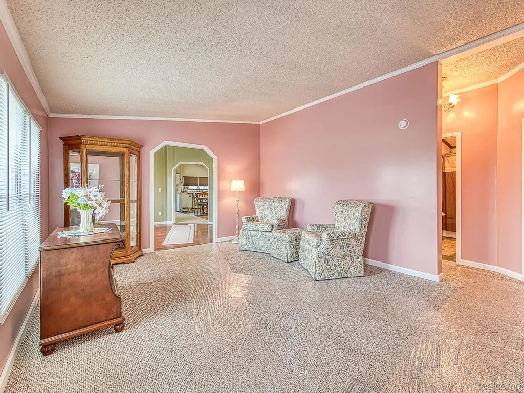 29403 Wedgewood Flat Rock City MI 48134