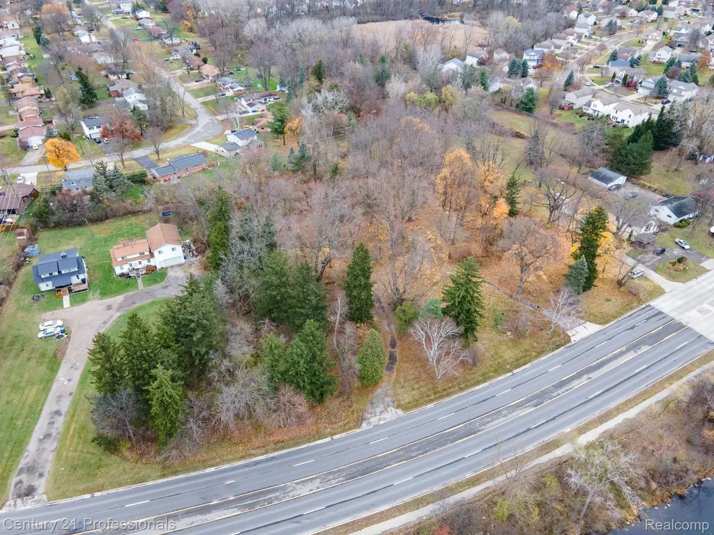 Lot 3 W Walton Waterford Charter Township MI 48329