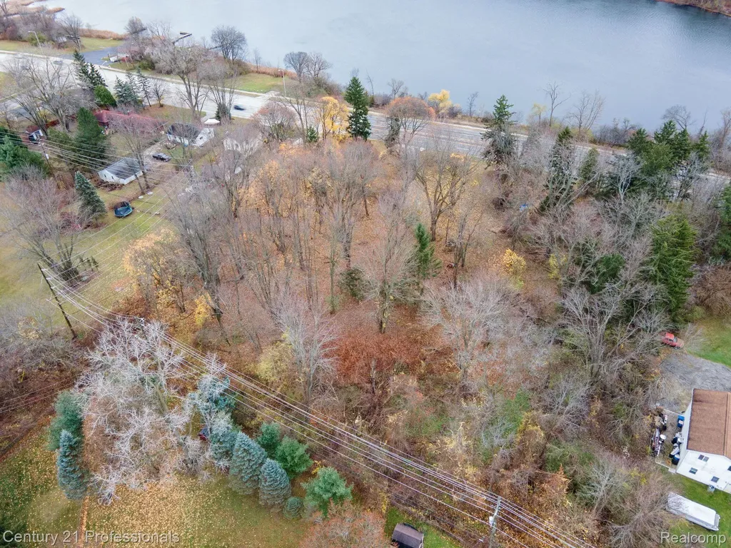 Lot 3 W Walton Waterford Charter Township MI 48329