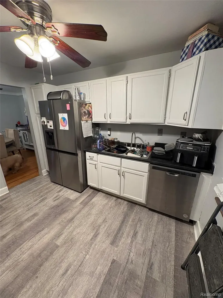 18668 Robson Street Detroit City MI 48235