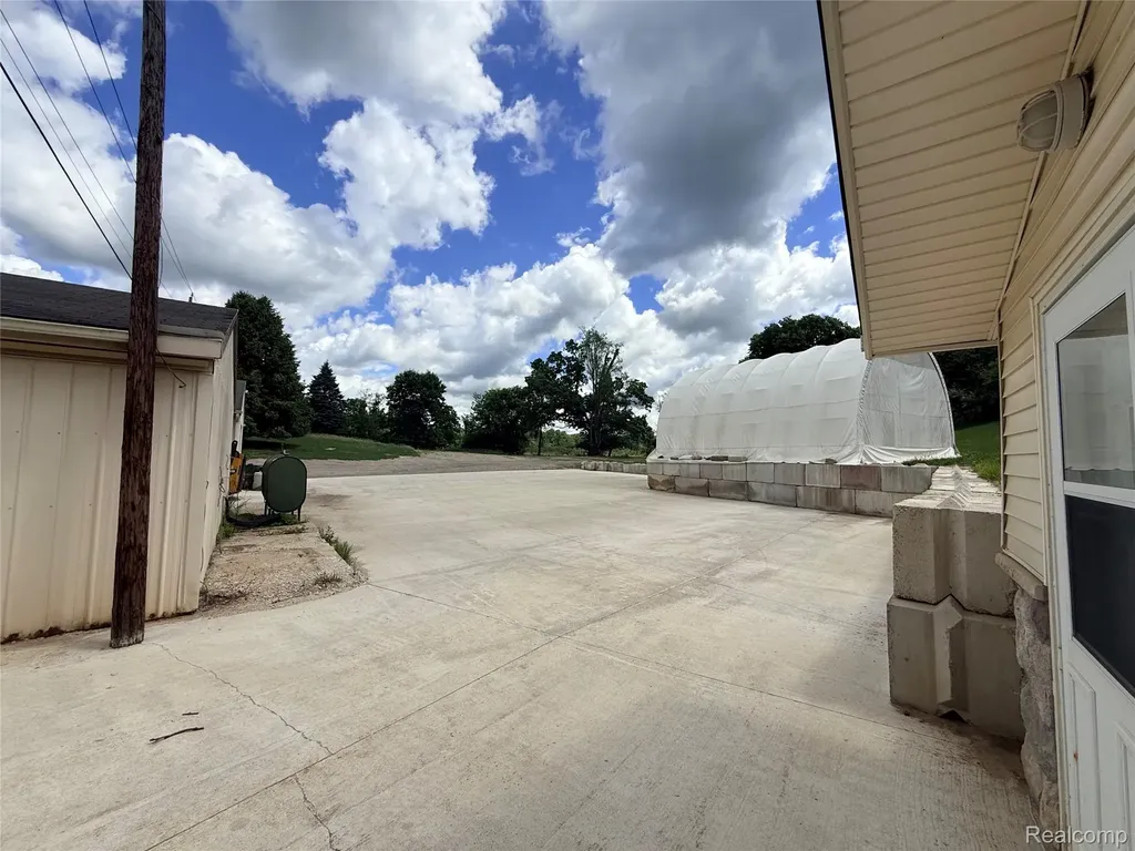 2718 Sexton Road Marion Township MI 48843