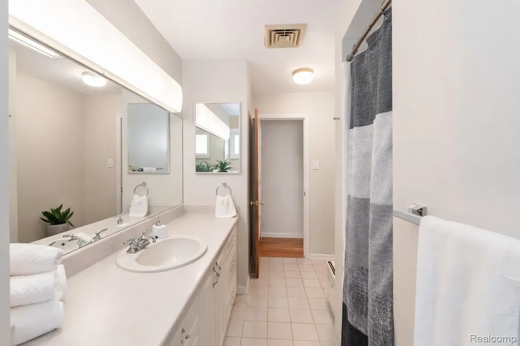 3132 Merwin Road Elba Township MI 48446
