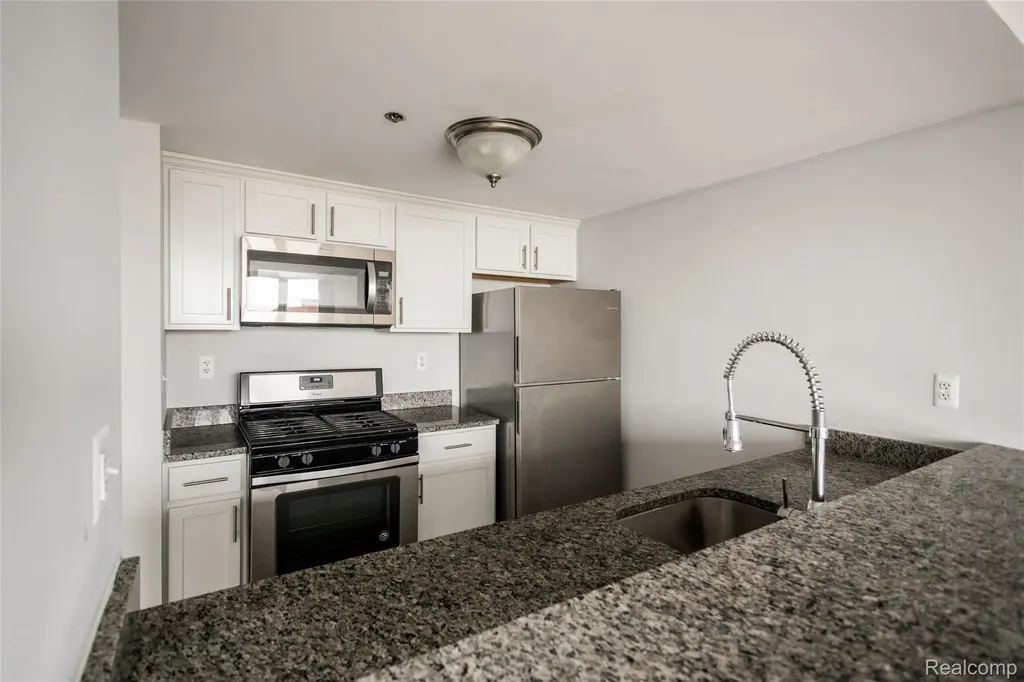 250 E Harbortown Drive Detroit City MI 48207