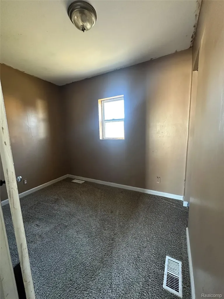 1524 Euclid Street Lincoln Park City MI 48146