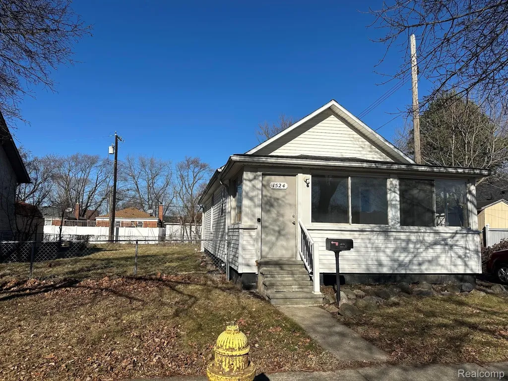 1524 Euclid Street Lincoln Park City MI 48146