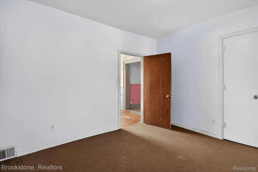 6756 W Beard Road Woodhull Township MI 48872