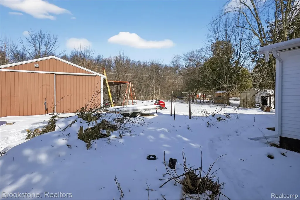 6756 W Beard Road Woodhull Township MI 48872