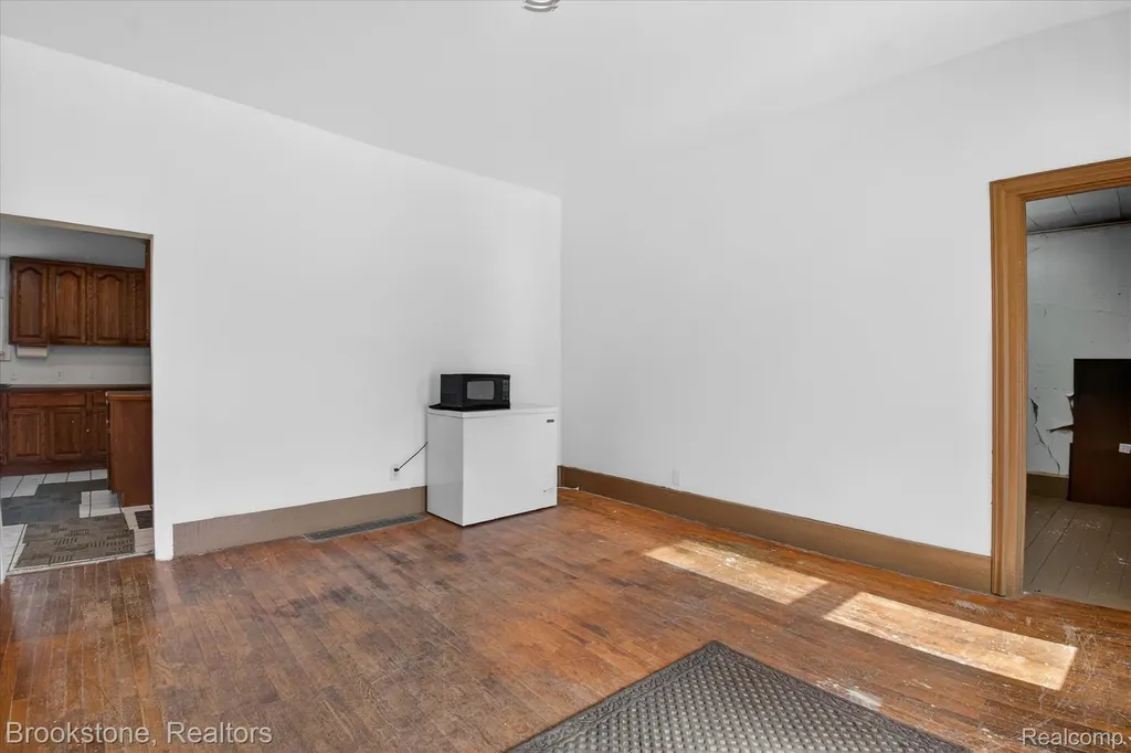6756 W Beard Road Woodhull Township MI 48872