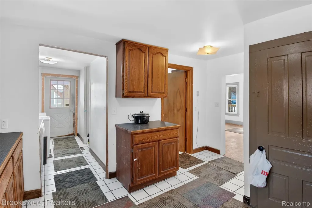 6756 W Beard Road Woodhull Township MI 48872