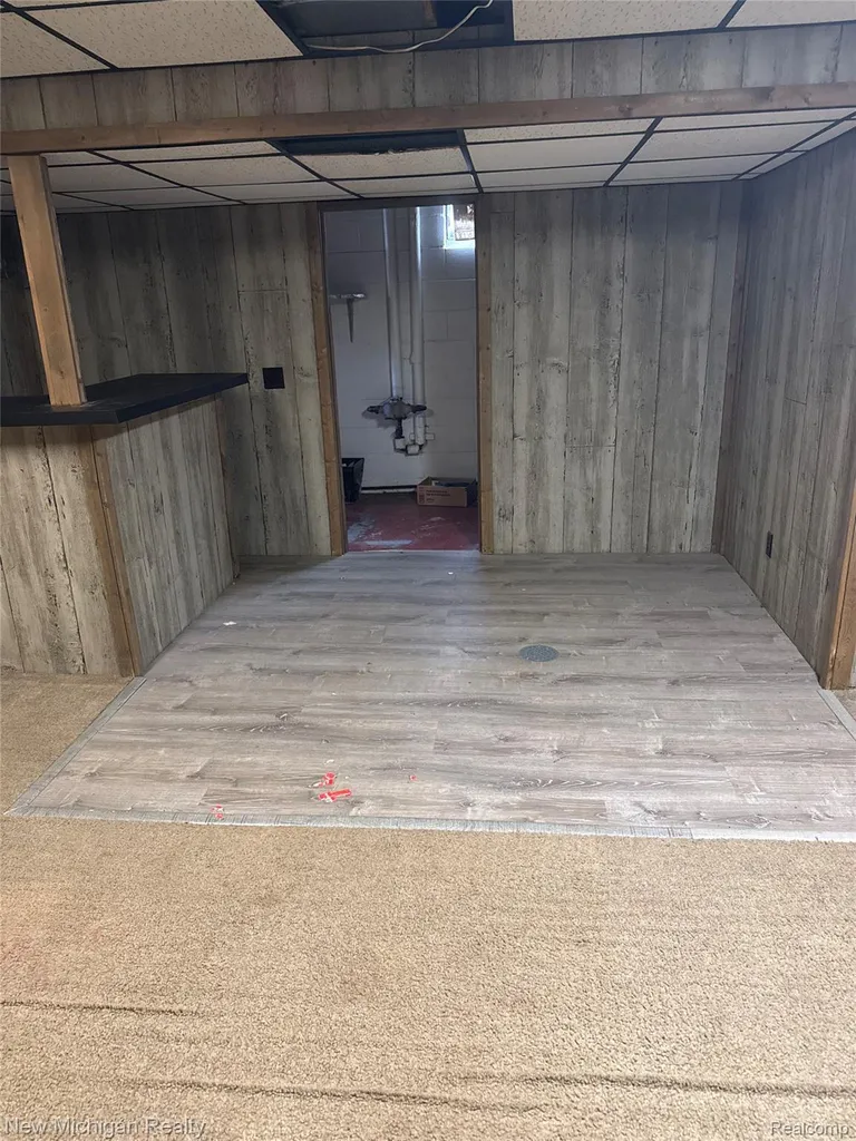 4609 W Wackerly Street Midland City MI 48640