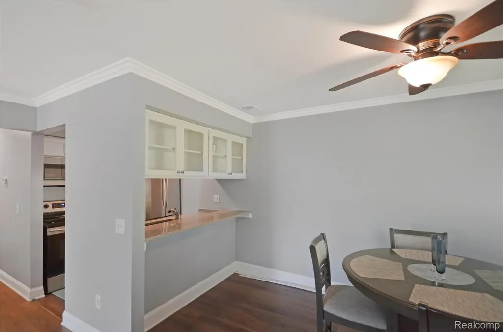 34900 Mercer Fraser City MI 48026