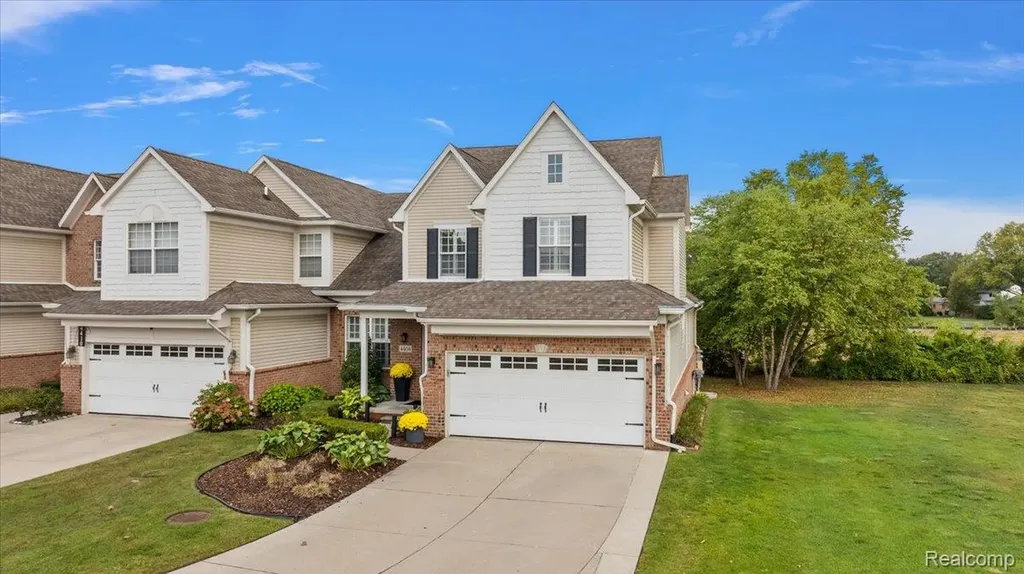 4404 Navin Field Lane Troy City MI 48085