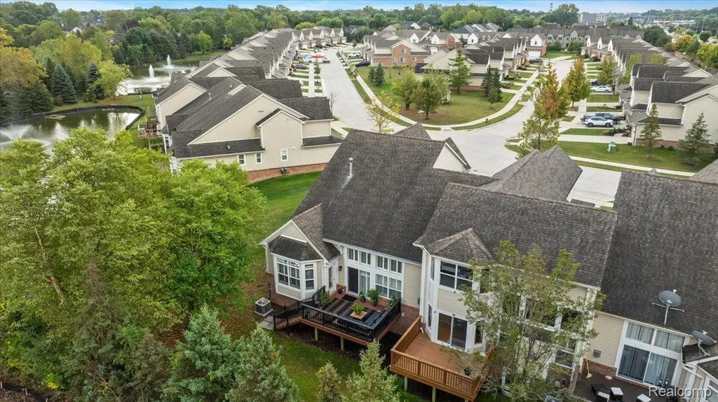 4404 Navin Field Lane Troy City MI 48085