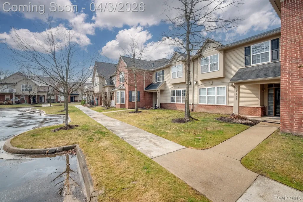 4176 Elizabeth Avenue Canton Charter Township MI 48188