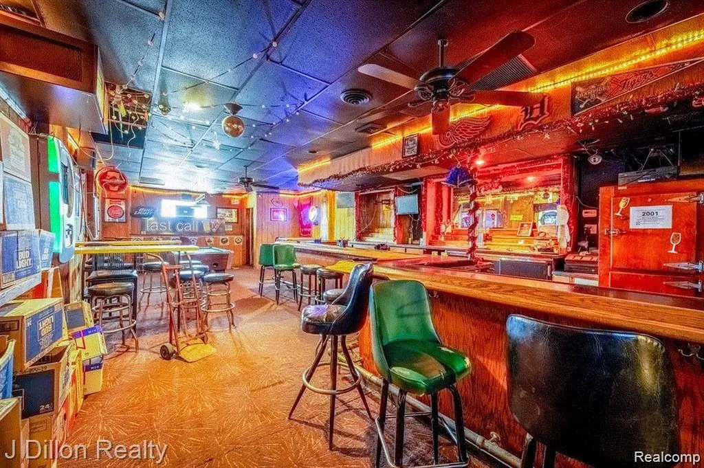 19430 W Warren Avenue Detroit City MI 48228