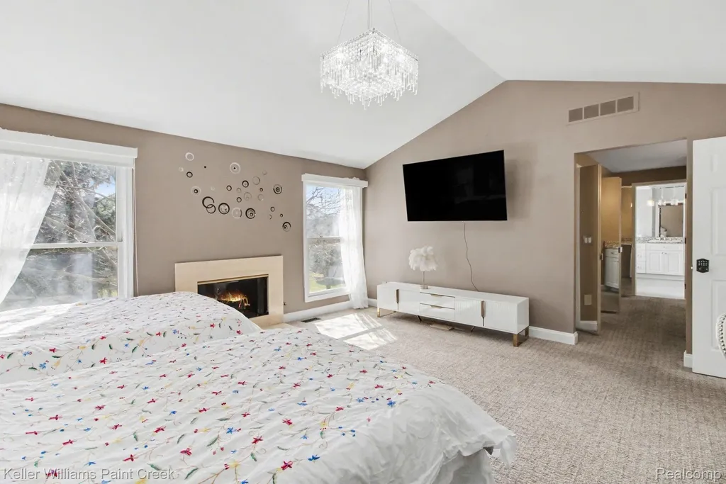 7365 Danbury Drive West Bloomfield Charter Township MI 48322