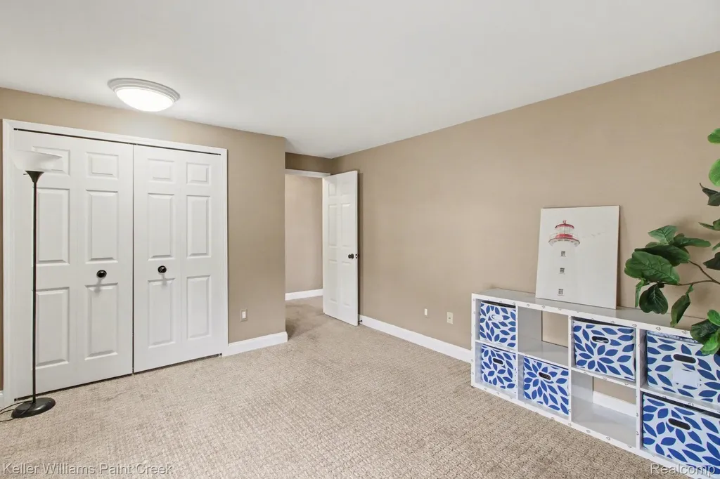 7365 Danbury Drive West Bloomfield Charter Township MI 48322
