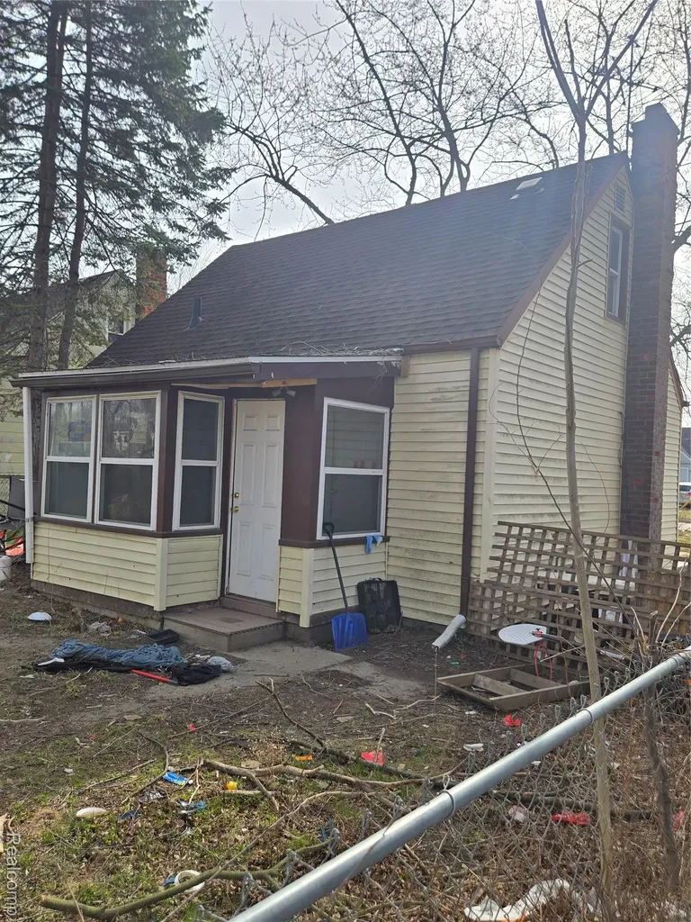 18109 Cornwall Street Detroit City MI 48224