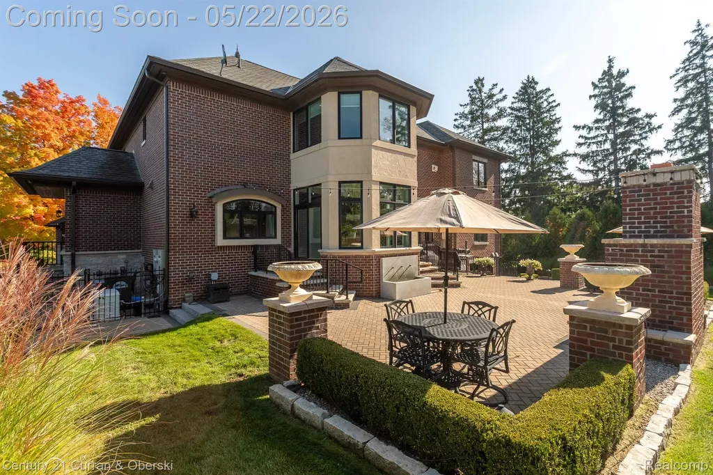 46646 7 Mile Road Northville Township MI 48167