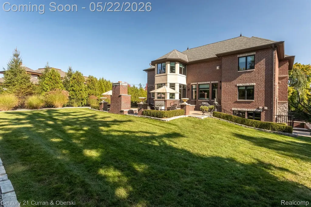 46646 7 Mile Road Northville Township MI 48167