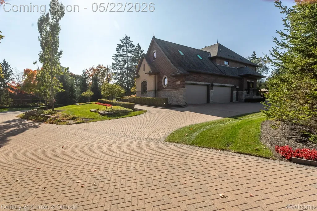 46646 7 Mile Road Northville Township MI 48167