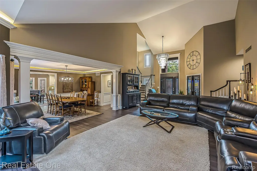 5350 Hidden Pines Drive Genoa Township MI 48116