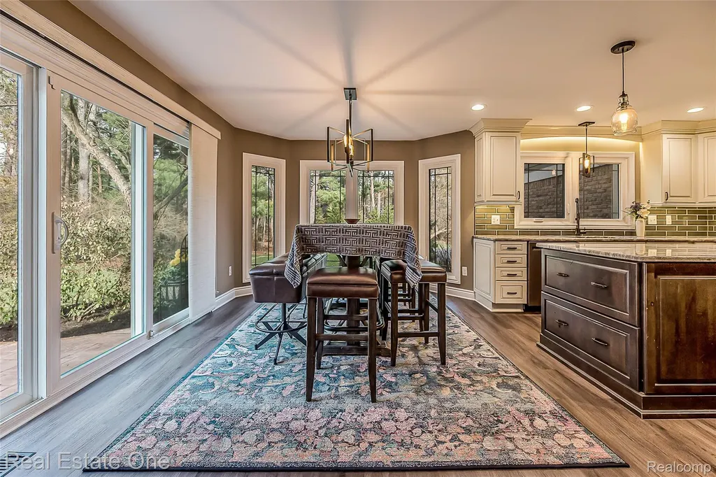 5350 Hidden Pines Drive Genoa Township MI 48116