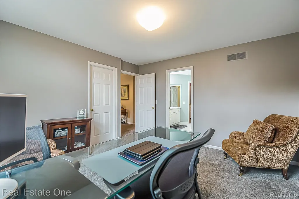 5350 Hidden Pines Drive Genoa Township MI 48116