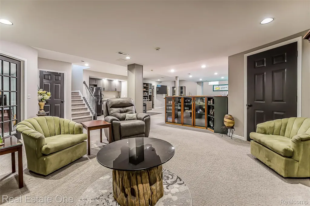 5350 Hidden Pines Drive Genoa Township MI 48116