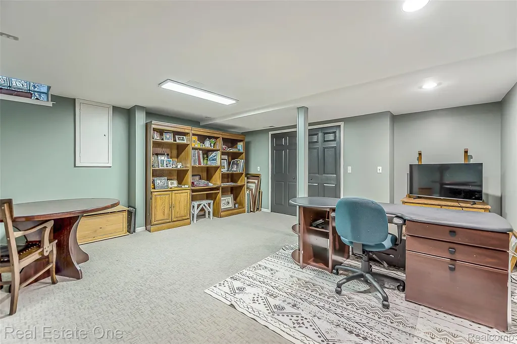 5350 Hidden Pines Drive Genoa Township MI 48116