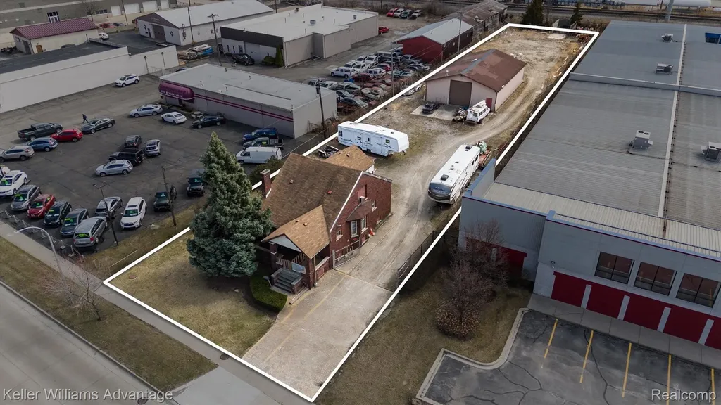 34233 Michigan Avenue Wayne City MI 48184
