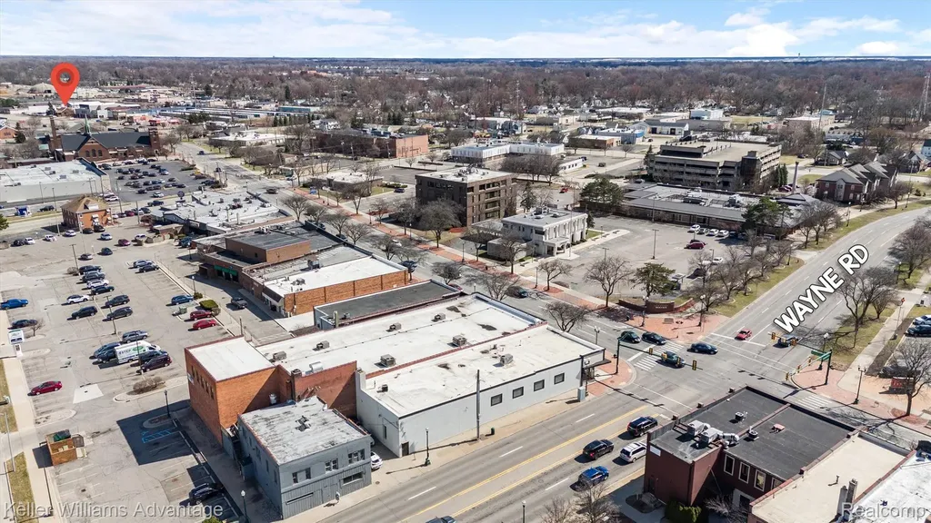 34233 Michigan Avenue Wayne City MI 48184