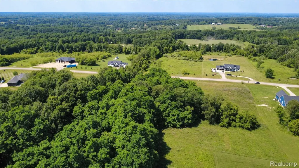 11 Lauren Lane Dryden Township MI 48428