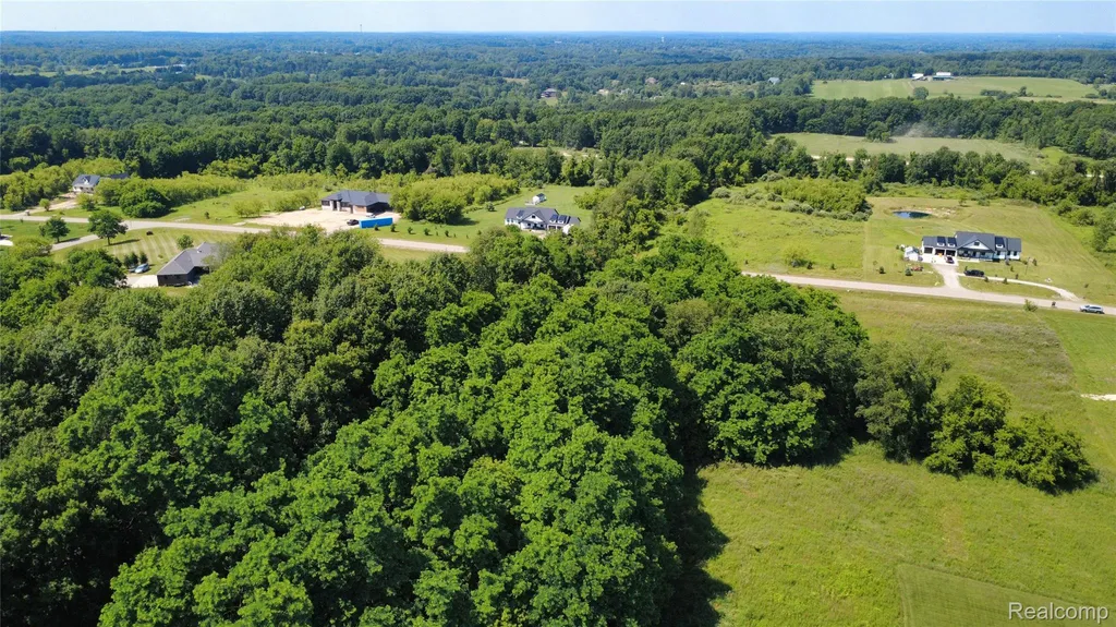 11 Lauren Lane Dryden Township MI 48428