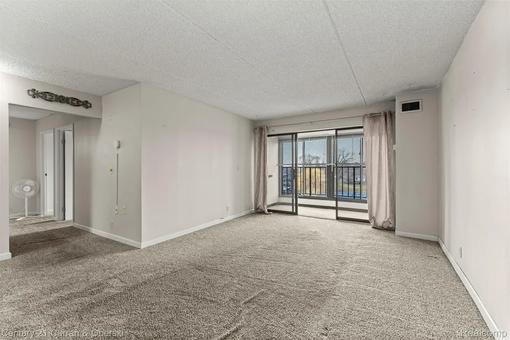 21800 Morley Avenue Dearborn City MI 48124
