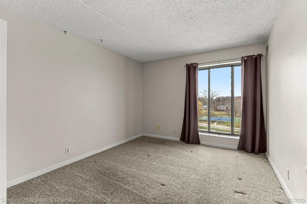 21800 Morley Avenue Dearborn City MI 48124