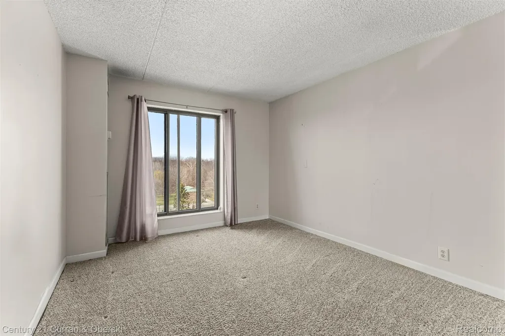 21800 Morley Avenue Dearborn City MI 48124