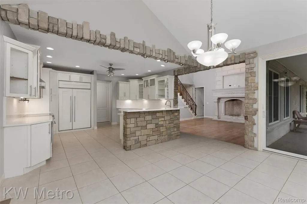 65884 Windrose Court Ray Township MI 48096