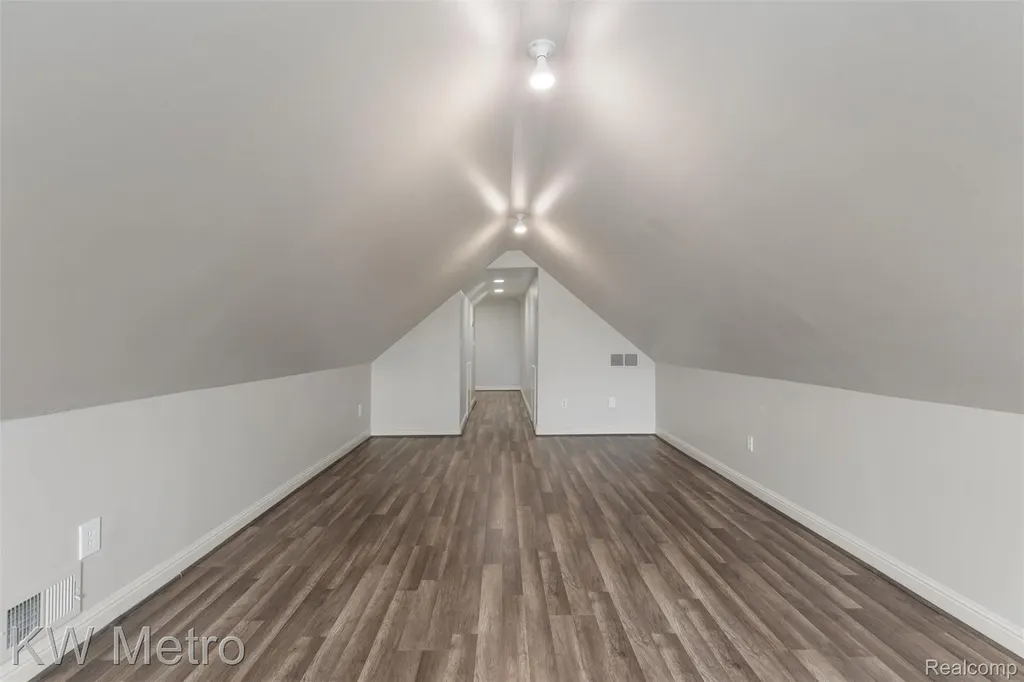 65884 Windrose Court Ray Township MI 48096