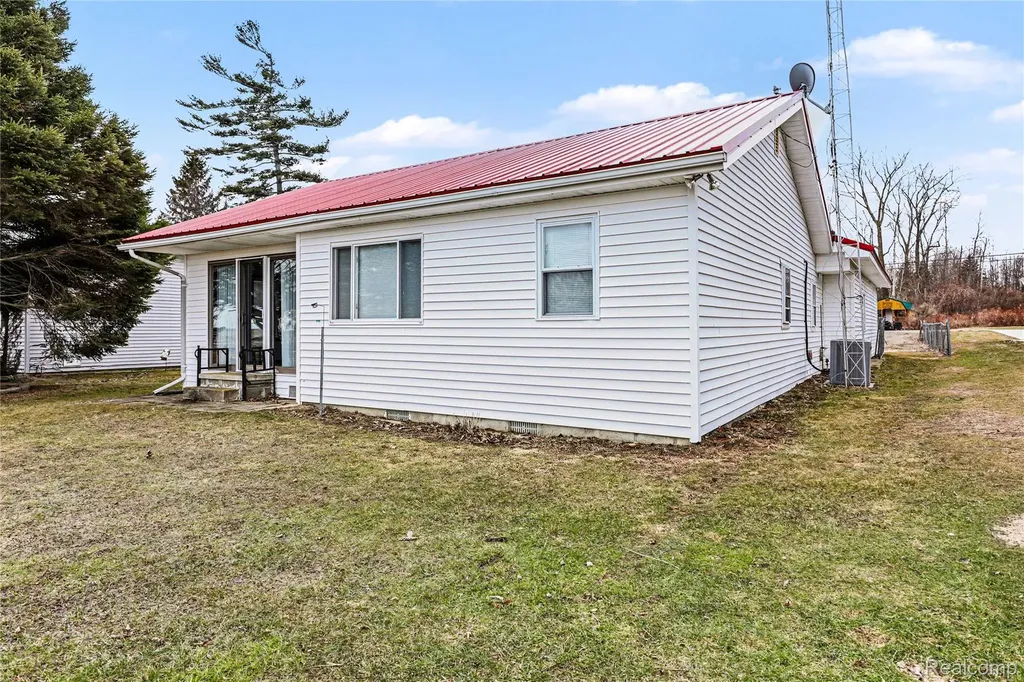 3948 Ferdinand Drive Rubicon Township MI 48468
