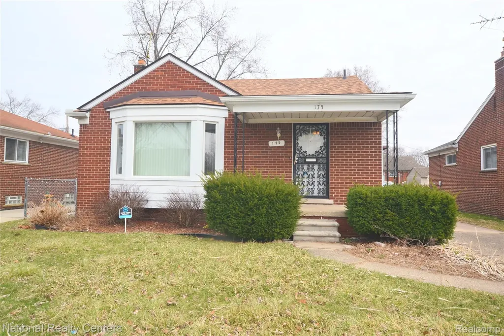 175 John Daly Street Inkster City MI 48141