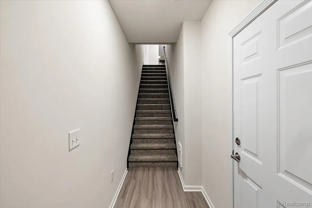 8292 Heywood Circle Sterling Heights City MI 48312