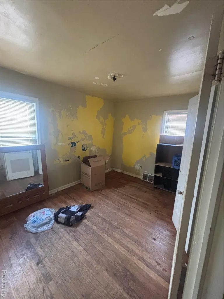 19762 Avon Avenue Detroit City MI 48219